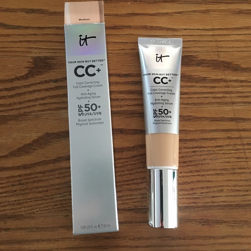 It Cosmetics CC+ Cream in Medium